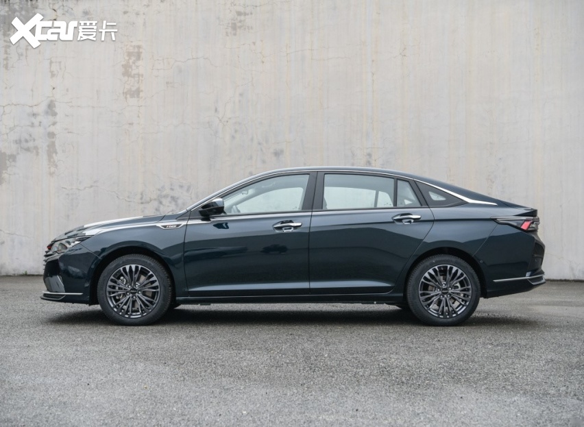 东风风神奕炫MAX将于9月1日正式上市 预售9.79万元起