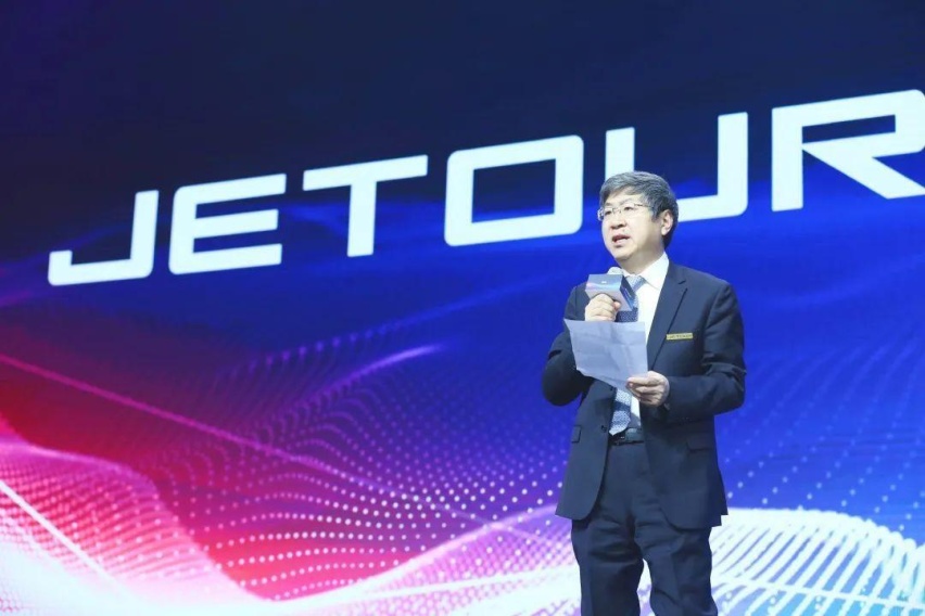 无界Pro继续低价换量，鲍思语三十万辆目标泡汤？