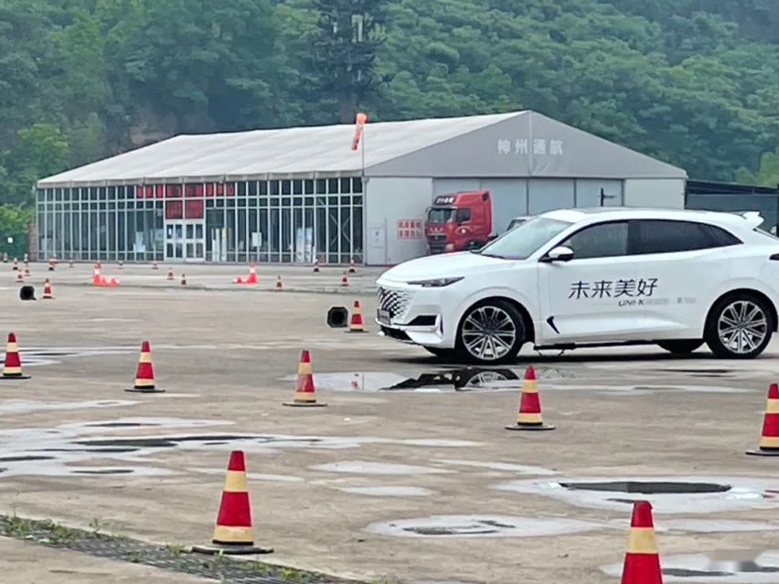 打卡网红SUV长安UNI-K，诠释国产车里的“均衡之道”