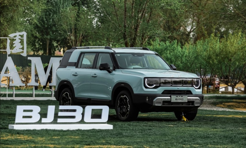 “轻野”还能有多野？不充电的电四驱轻野SUV BJ30告诉你答案