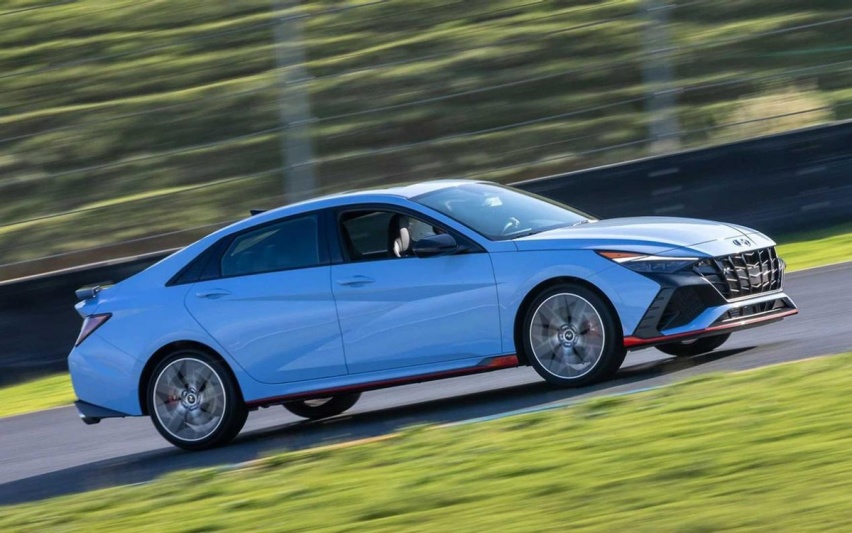 还买啥TYPE R！现代高性能车伊兰特N只需25.98万，能5.3秒就
