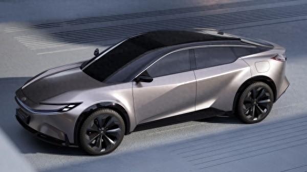 丰田与比亚迪合作的运动跨界纯电动汽车，2025年上市！
