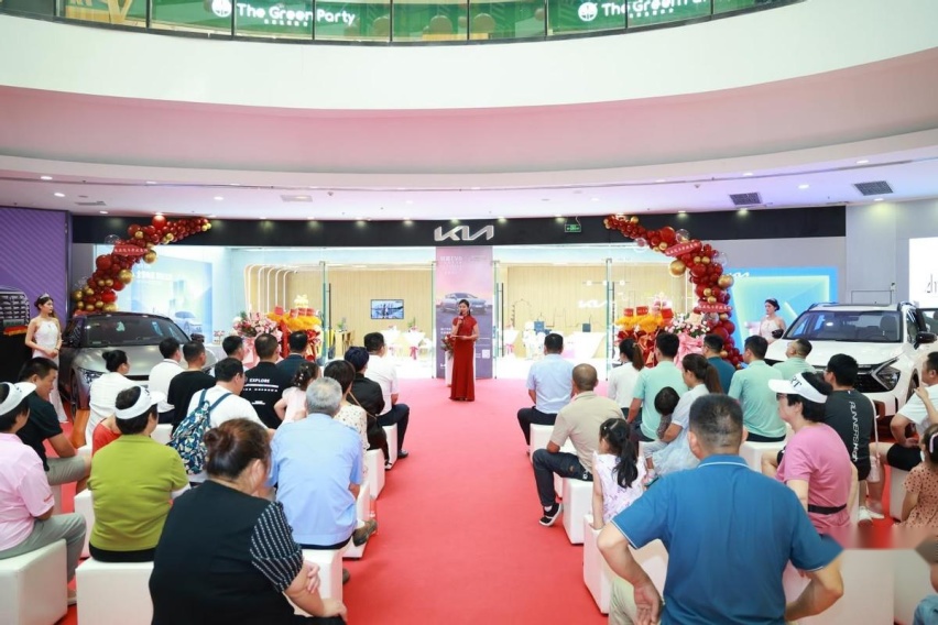 济南City Store正式开业，起亚中国电动化转型成果再显