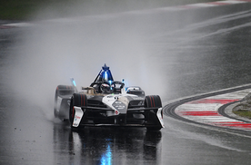 Formula E雨战上海滩，捷豹TCS车队再度折桂