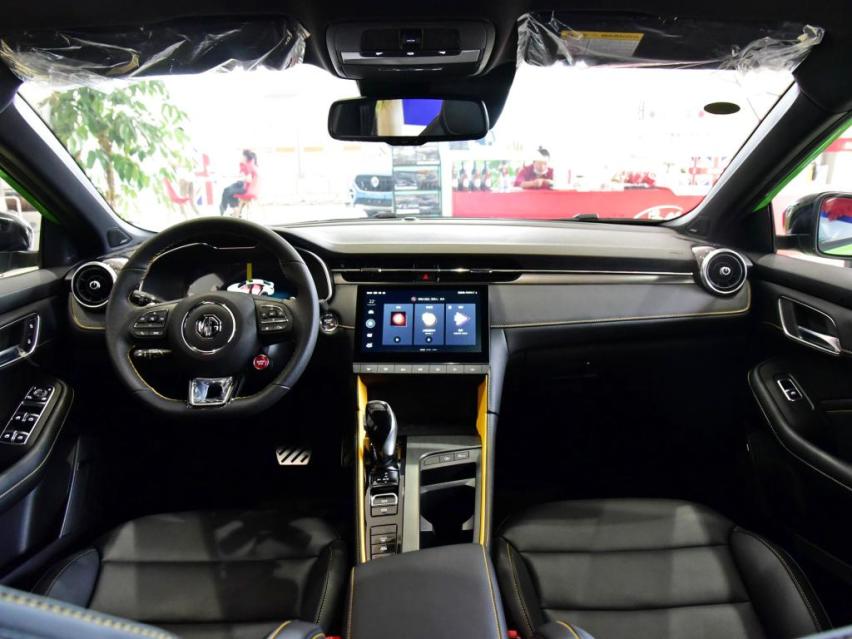又一道靓丽的赛道风景线 2020款名爵6 Trophy版到店