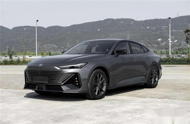 UNI-V、坦克500上市，3月重磅新车太多，重点推荐这几款