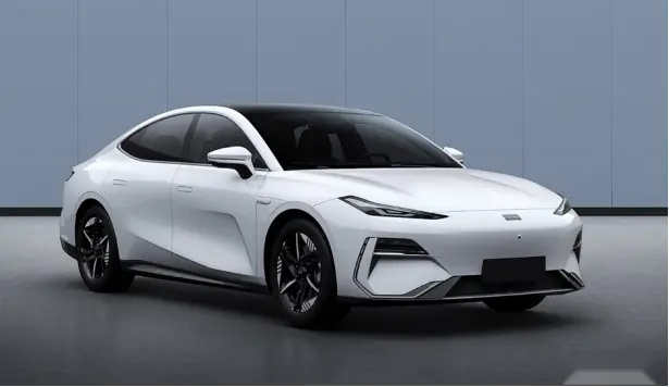【e汽车】吉利银河E8实车曝光