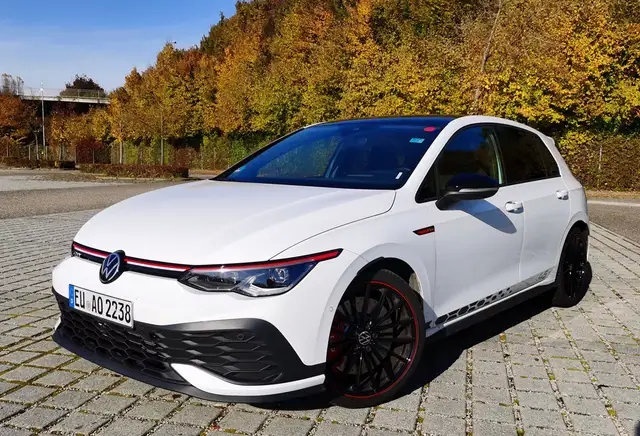 朋友再见，这就是终点 | 海外试驾高尔夫8 GTI Clubsport