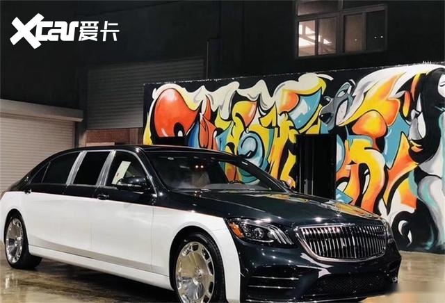 迈巴赫s800加长版全国仅一台车长598米就差没装卫生