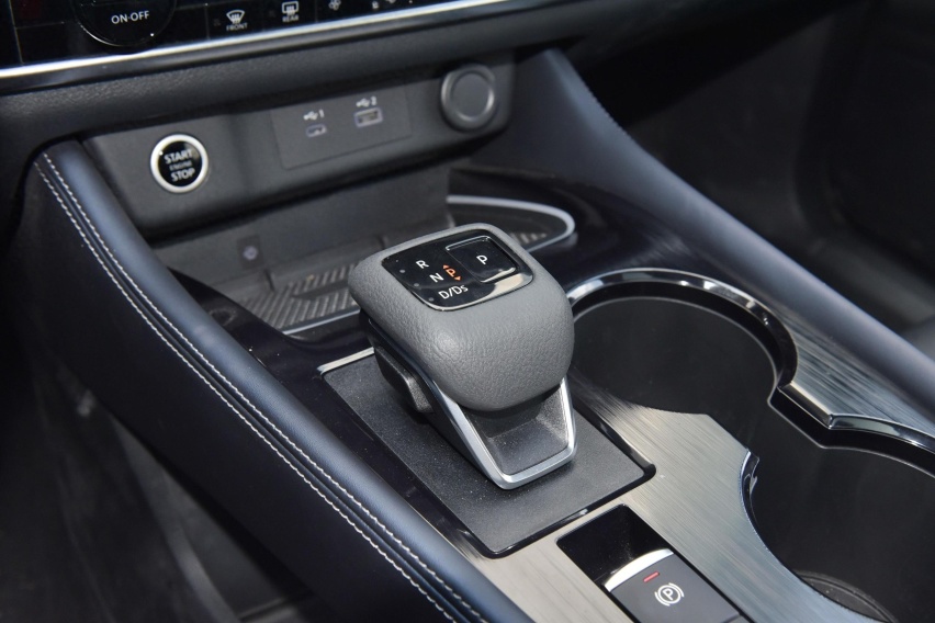 日产新SUV“旗开得胜”，内外全面升级，配奔驰发动机，13.99万起