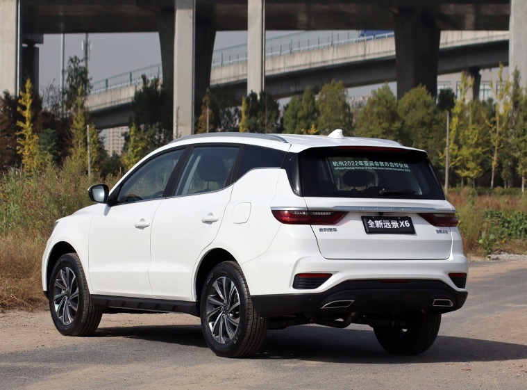 6.89万起的紧凑型SUV，吉利远景X6小排量也有强动力