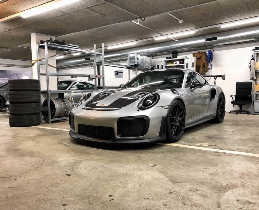 保时捷911 GT2 RS实车 很有运动感