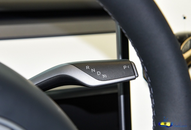 试驾特斯拉Model Y 高颜值驾控智能SUV