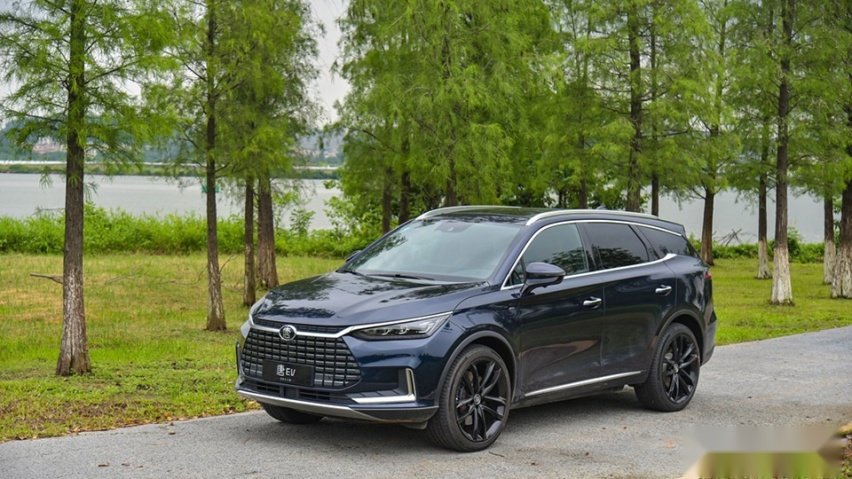 特斯拉Model Y又出新车，续航没唐EV高，值得买吗