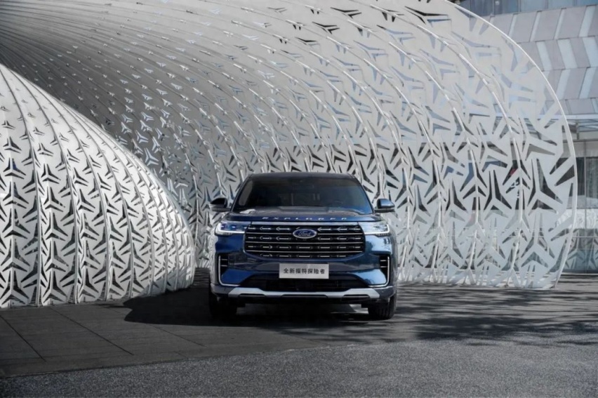 预算30万，7座SUV，福特探险者和大众揽境怎么选？