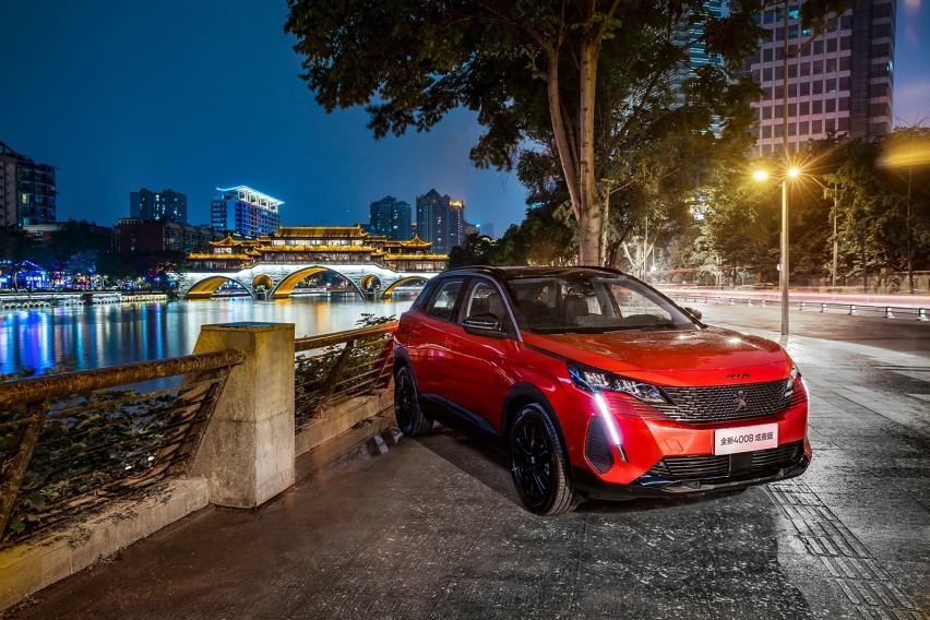 春节自驾开什么车？要颜值还要性价比，标致4008能入吗？