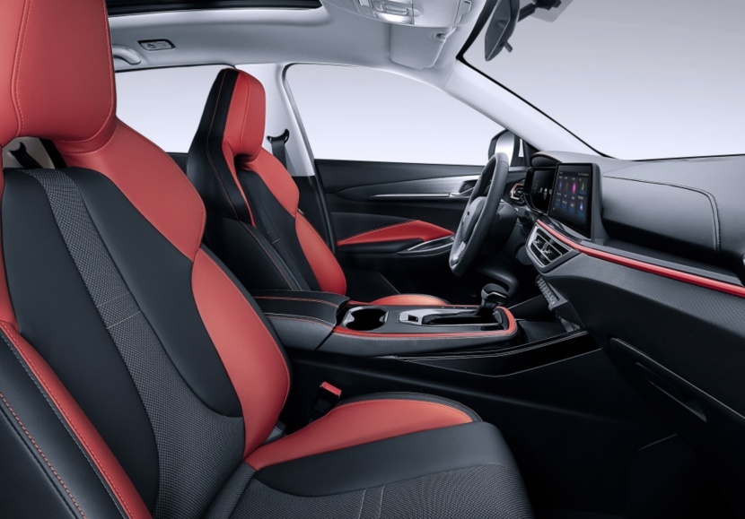 8万的“廉价”家用SUV，竟能和思域拼加速？