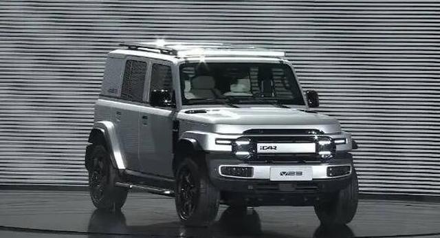奇瑞iCAR V23正式亮相！城市风格越野电车，车长4.2米，轴距2.