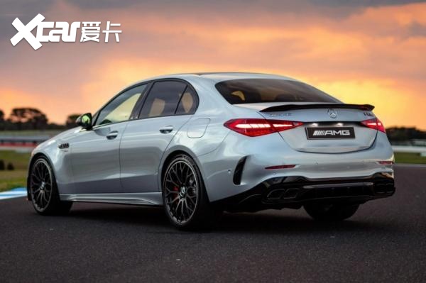 奔驰amg后悔用四缸,高性能车还得是大v8?