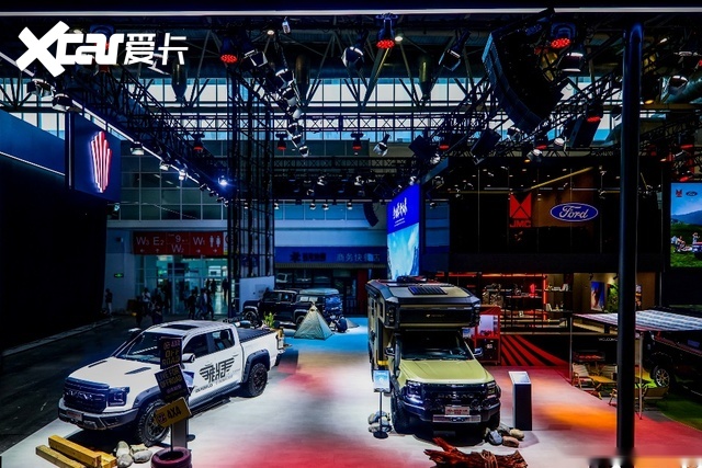 三大车型闪耀北京车展，江铃大道“秀出”强大实力和创新成果