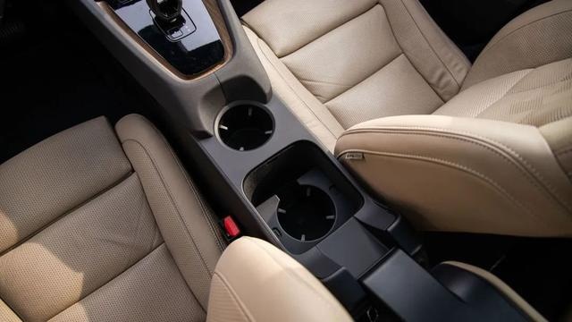 Polestar 2我一定要花¥42000选装这辆车的安全带