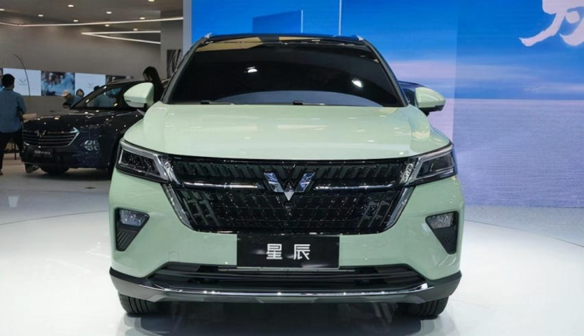 五菱星辰SUV，6.98万元起，它不香吗？