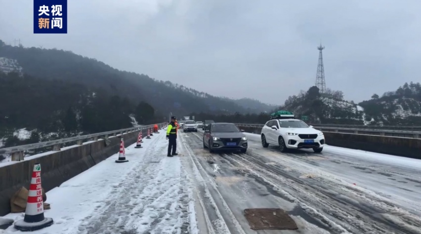 雨雪冰冻天气来袭，想开电动车回老家过年的，最好记住这几点