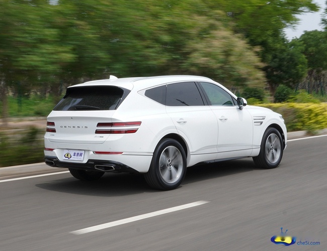 豪华旗舰 细腻时髦 试驾捷尼赛思GV80中大型SUV