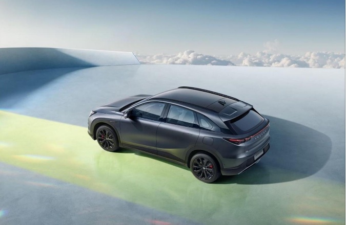 20万级纯电中型SUV,零跑C11、深蓝S7和极狐阿尔法T5怎么选?