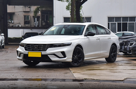 实拍雅阁2025款，标配1.5T+CVT，轴距2830mm，实力如何？