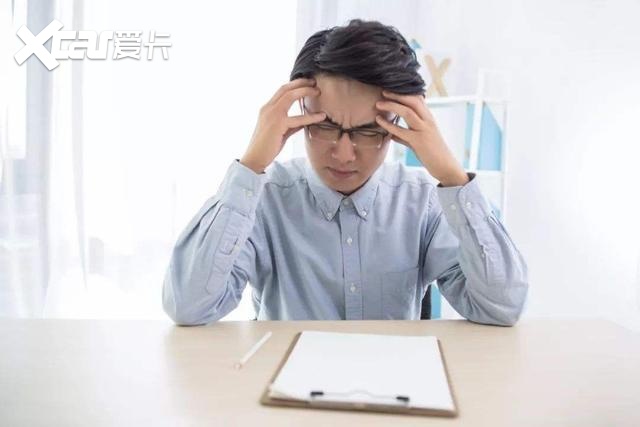 237.8万起售，阿斯顿马丁首款越野车DBX，鲶鱼式大嘴搭配赛车座椅