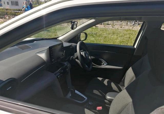 国内最便宜丰田车？ 丰田YARiS CROSS实车效果袖珍