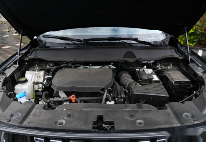 15万级SUV，2.0T-DHT可越野可电，二代大狗和星越L该怎么选