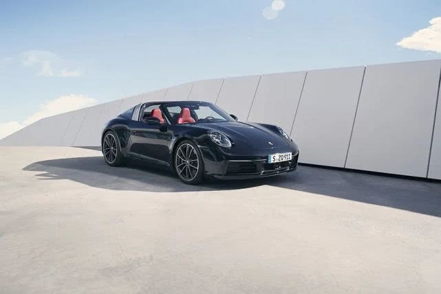保时捷全新911 Targa 4/4S上市 敞篷+四驱
