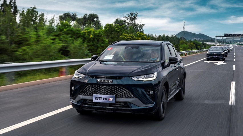 能下赛道的国民轿跑SUV 哈弗H6S试驾体验