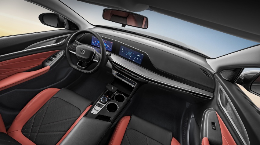 自主10万级精品SUV&轿车，新款长安CS35PLUS、逸动PLUS上
