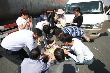 国庆出广东的车主们,你们堵在哪儿了?