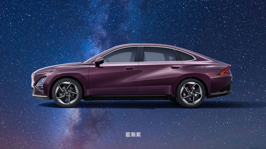 指导价8.88/10.58万元，五菱星光PHEV上市，哪款配置更香？