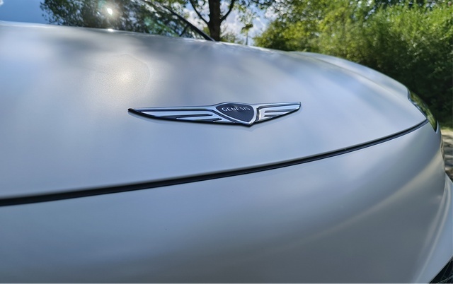 国内首发评测捷尼赛思GV60：求解电动车时代Modern Luxury