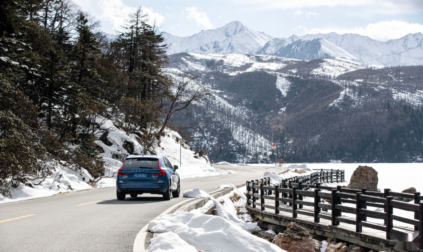 沃尔沃XC60的G318：高原、山路、两千里
