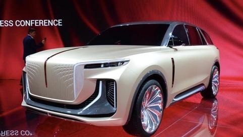 红旗HONGQI E115：国产版劳斯莱斯Cullinan