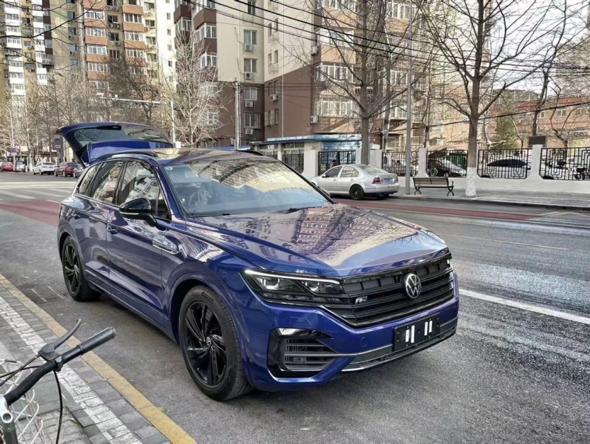 为何隐形富豪都爱它？开过这辆车后我知道了答案