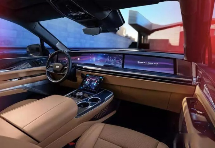 最大续航724km 全尺寸纯电SUV 凯雷德Escalade IQ 亮