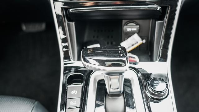 最会玩“性价比”的韩系车，10万出头给你这台SUV
