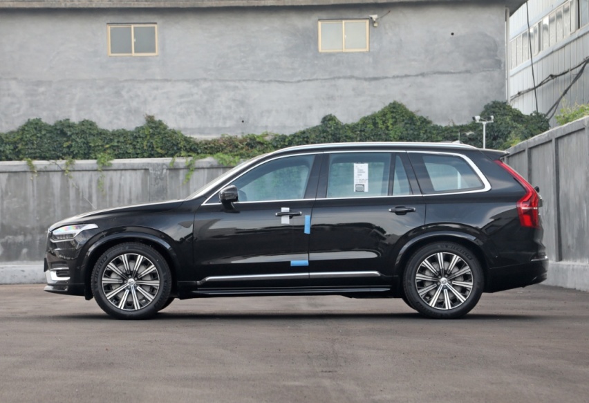 与宝马X5同级，直降13万，沃尔沃XC90为啥还卖不过宝马X3？