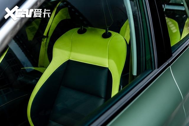 10万级拥有的细腻 静态体验名爵MG ONE β