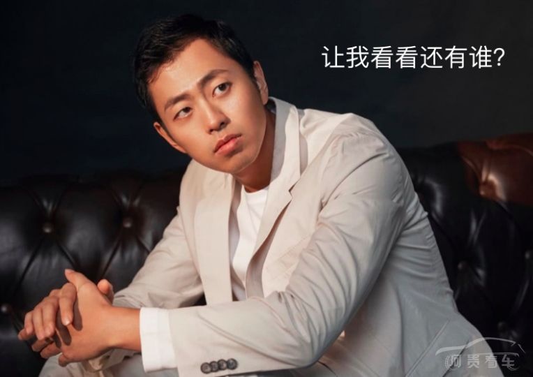 这款豪华D级车，搭添越同款12缸发动机，百公里加速5.7S