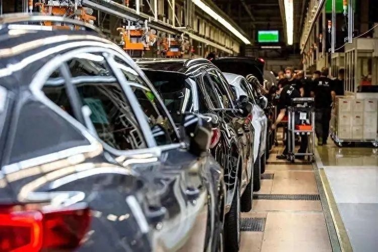 上半年全球10大汽车品牌销量榜:韩系世界第三,比亚迪入围前十!