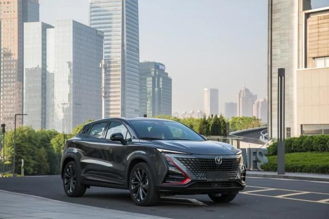 三大理由，长安UNI-T 比XR-V、C-HR更值得买？