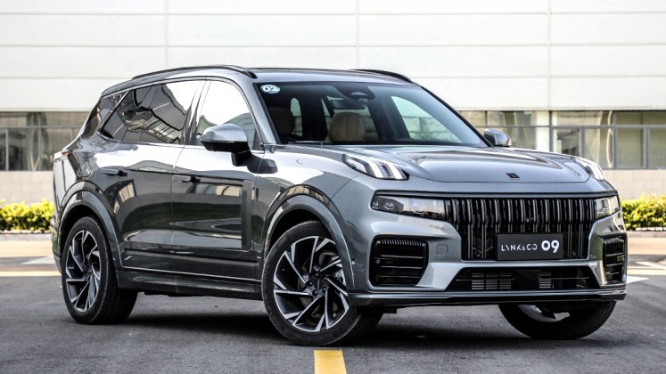 售价不到沃尔沃XC90一半，配置更高的领克09是真香？